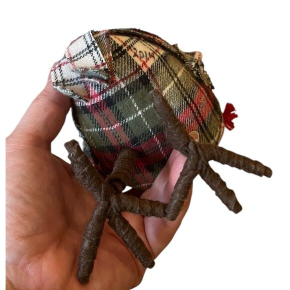 Target Spritz Bird Winter Wondershop Featherly Friends Plaid Red Hat 2014 - Picture 6 of 7
